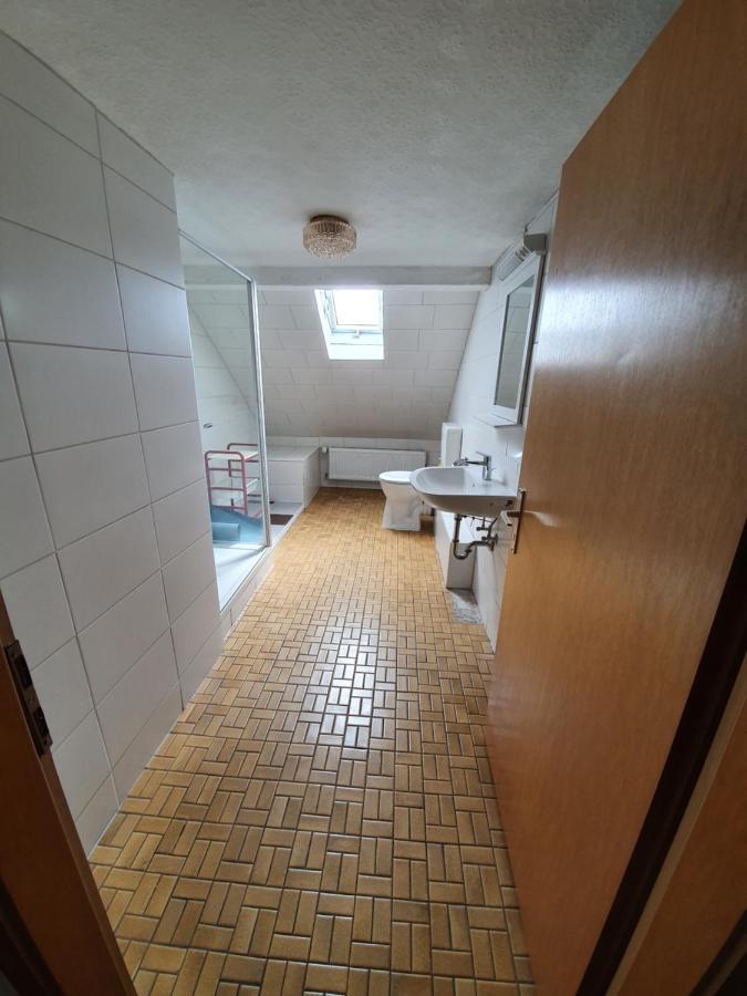 Gaestehaus Weisses Lamm - Monteurzimmer Nordhalben エクステリア 写真