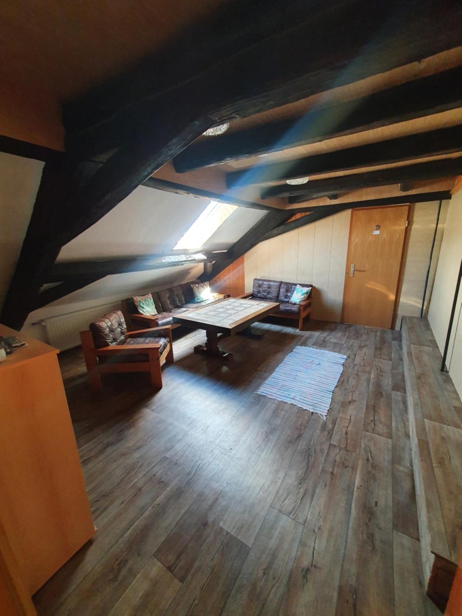 Gaestehaus Weisses Lamm - Monteurzimmer Nordhalben エクステリア 写真